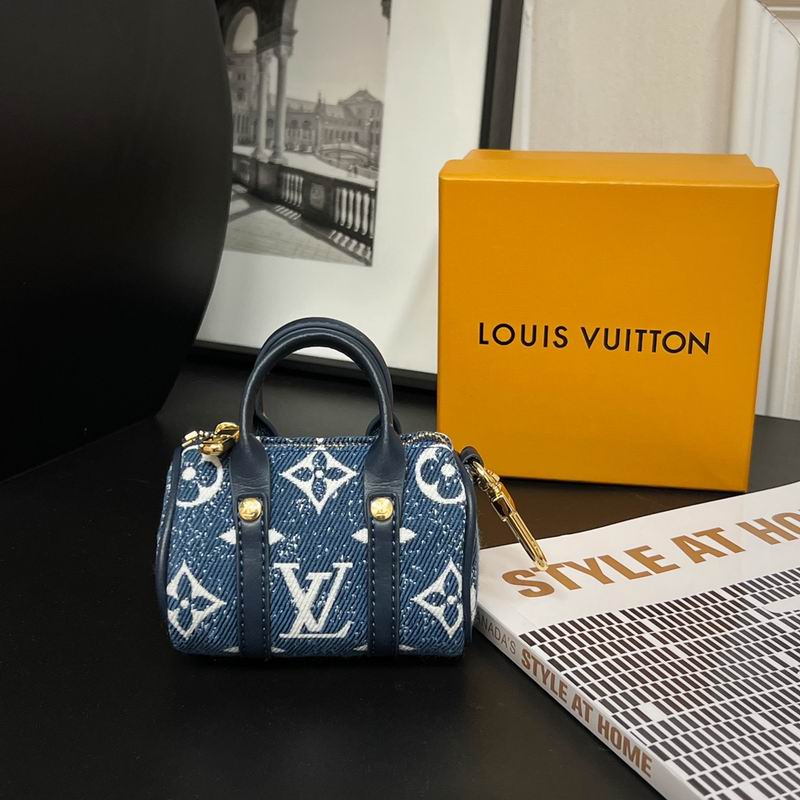 LV keyring lyh70 (1)